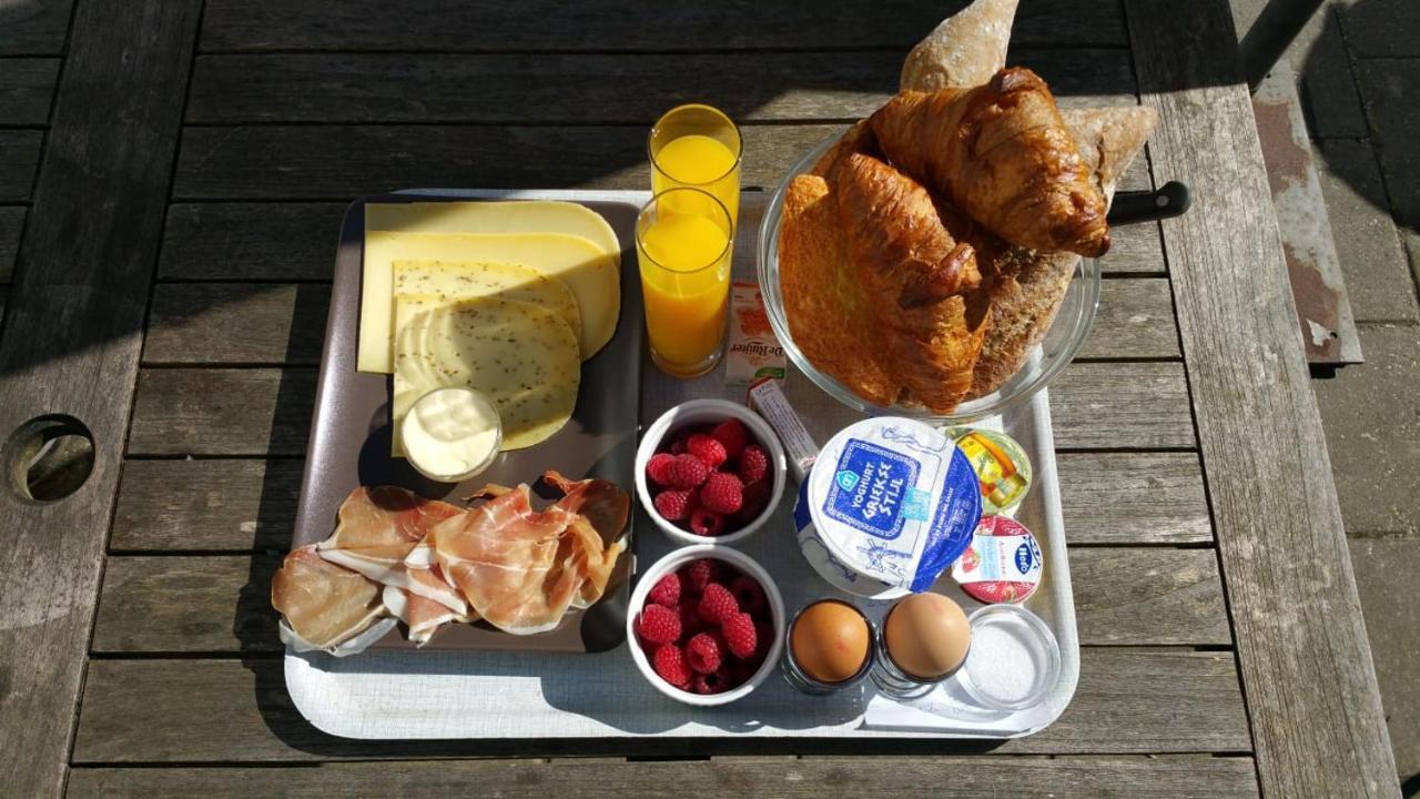 Bij Saskia Eten En Slapen Oosterbeek Luaran gambar